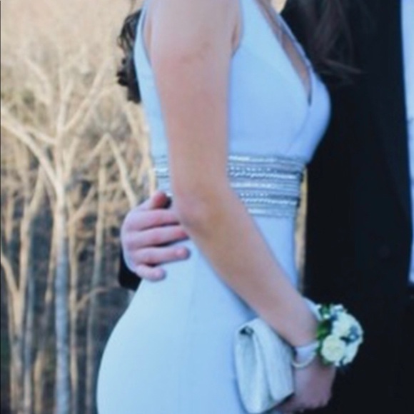 GORGEOUS prom dress - Picture 3 of 3